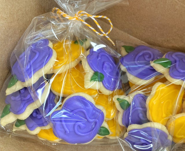 Biscotti M様用　ミニミニPrema、花、真っ白の3体チビぐるみまとめ買 Minis | Kate's Custom Cookies